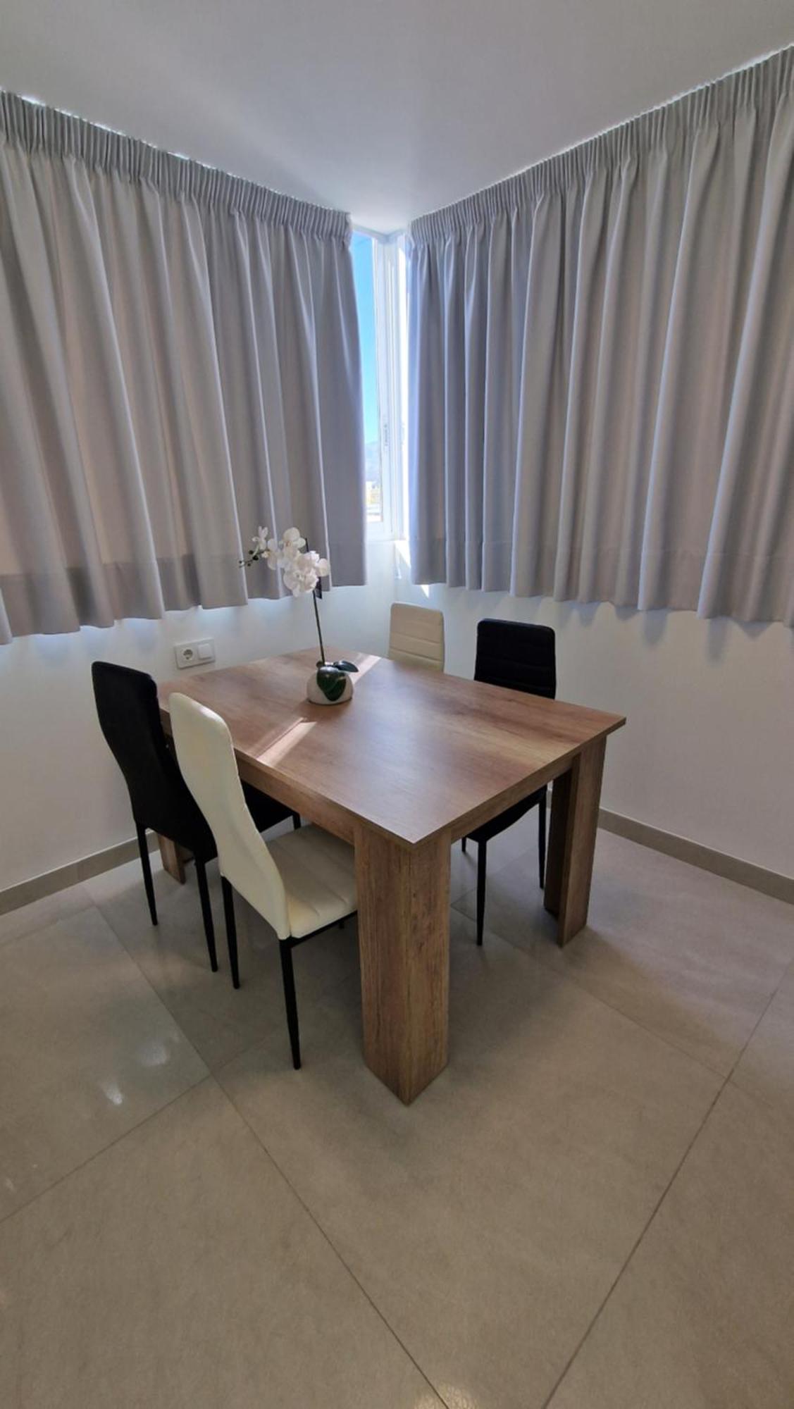 Apartamentos Oasis De La Cala Finestrat Kültér fotó